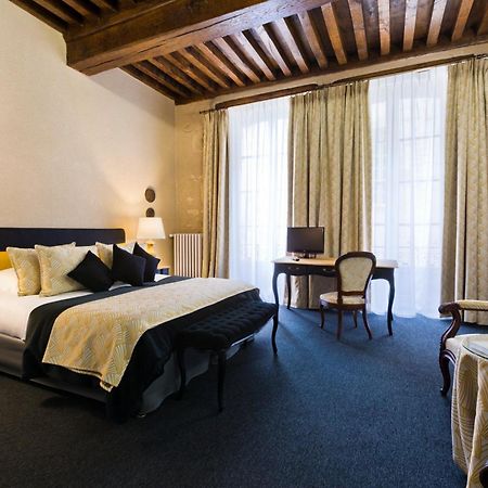 Hob Montespan Talleyrand Hotel Bourbon-l'Archambault Exterior photo